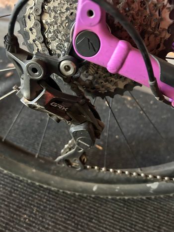 Used Canyon Grizl 7 1by 2022 2022 Road & Gravel, Violett — image 3 of 5