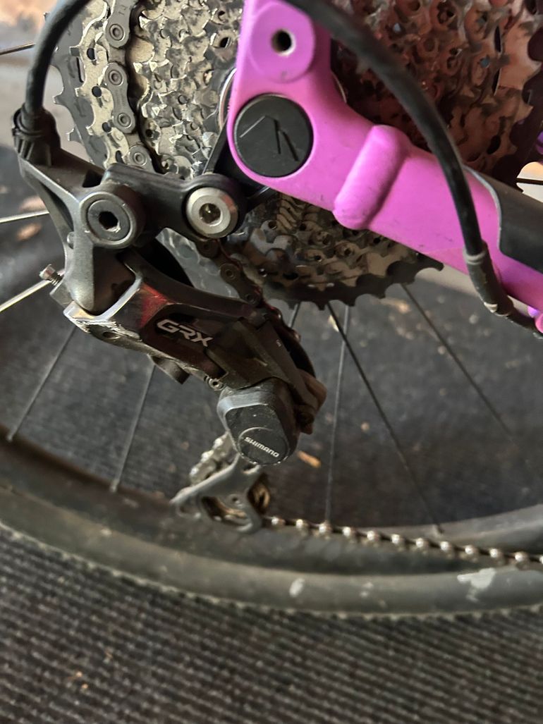 Used Canyon Grizl 7 1by 2022 2022 Road & Gravel, Violett — image 3 of 5