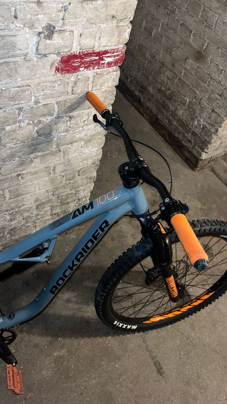 Gebrauchtes Rockrider AM100S 2020 Mountainbike, Hellgrau — Bild 11 von 16