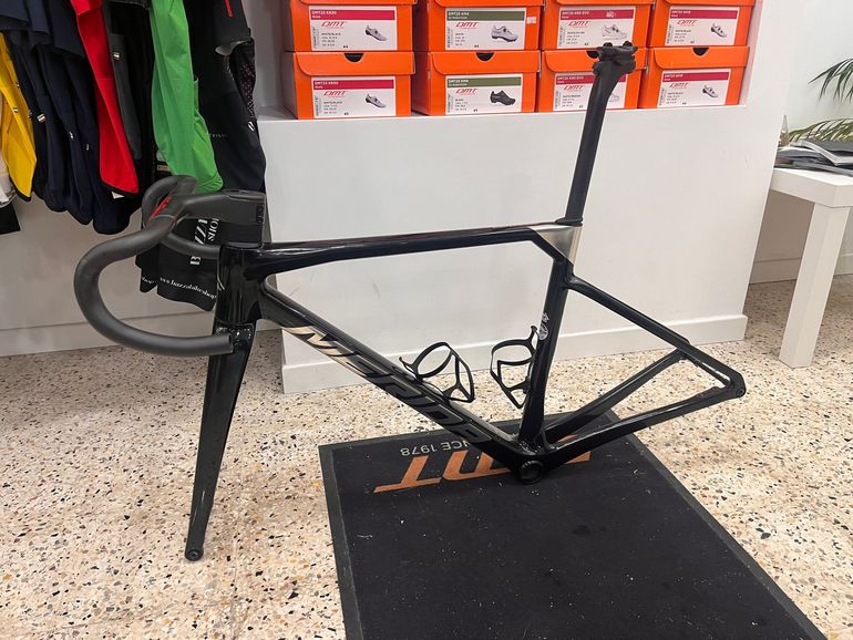 Used Merida SCULTURA TEAM 2024 Frameset 2024 Road & Gravel — image 2 of 5