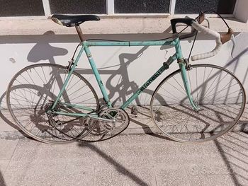 Pantaloncini Bullpadel Noto Bianchi - Zona De Padel - Foto 5