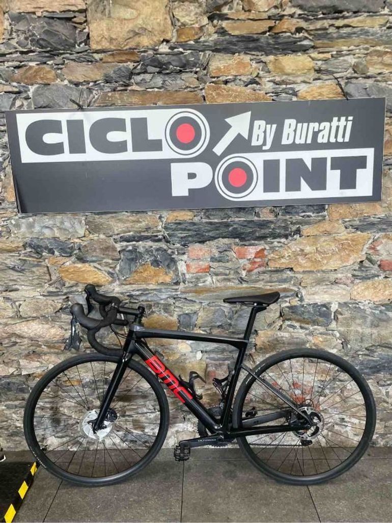 Used BMC Teammachine SLR02 DISC TWO 2019 2019 Road & Gravel — image 2 of 5