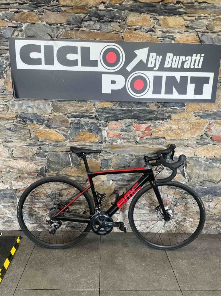Used BMC Teammachine SLR02 DISC TWO 2019 2019 Road & Gravel — image 1 of 5