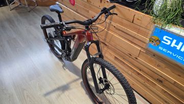 Brugt Trek Powerfly + FS 4 2026 Mountainbike — billede 3 af 3