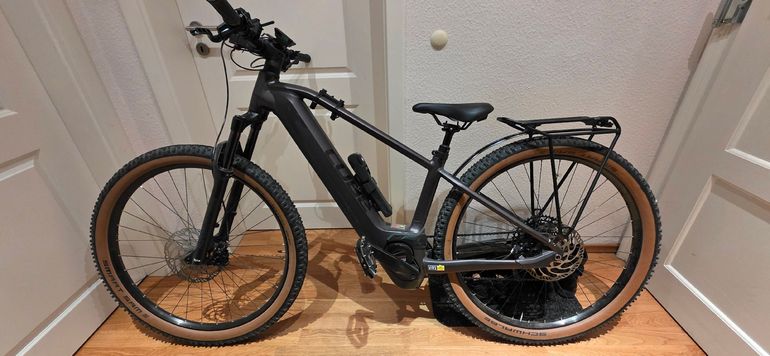 Used CUBE REACTION HYBRID EXC 750 29 Trapeze 2022 2022 Mountainbike, Violett, 29 — image 2 of 9