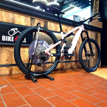 Used Moustache Game 150.6 2024 2024 Mountainbike, Purple, 29 — image 3 of 3