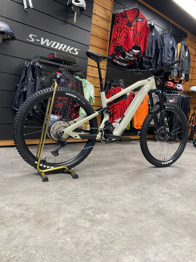 Used Moustache Game 150.7 2024 2024 Mountainbike, White, 29 — image 2 of 5