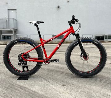 Tweedehands FRM FAT 8HP 2022 MTB