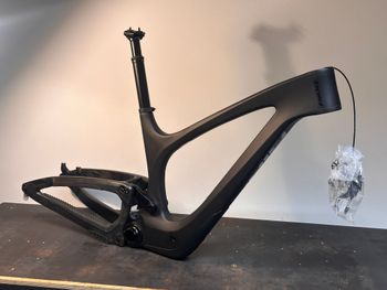 Bold, Unplugged Ultimate 2024 Frameset