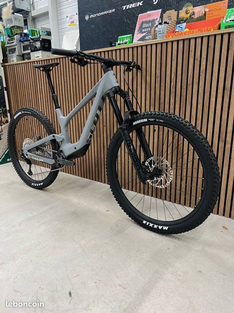 Used Scott Scott Ransom 930 2024 Mountainbike, Light Gray — image 3 of 4
