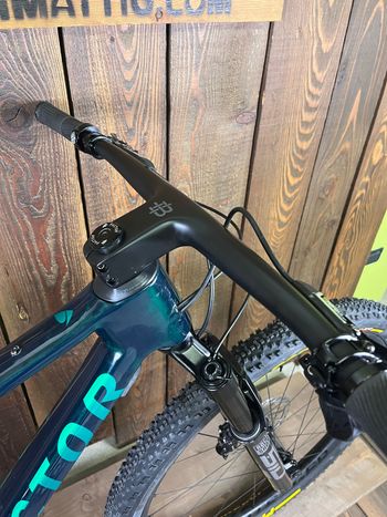 Used Factor LANDO XC 120 Mm Custom 2023 Mountainbike — image 12 of 13