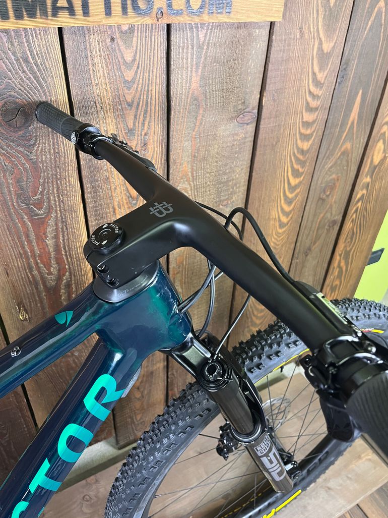 Used Factor LANDO XC 120 Mm Custom 2023 Mountainbike — image 12 of 13