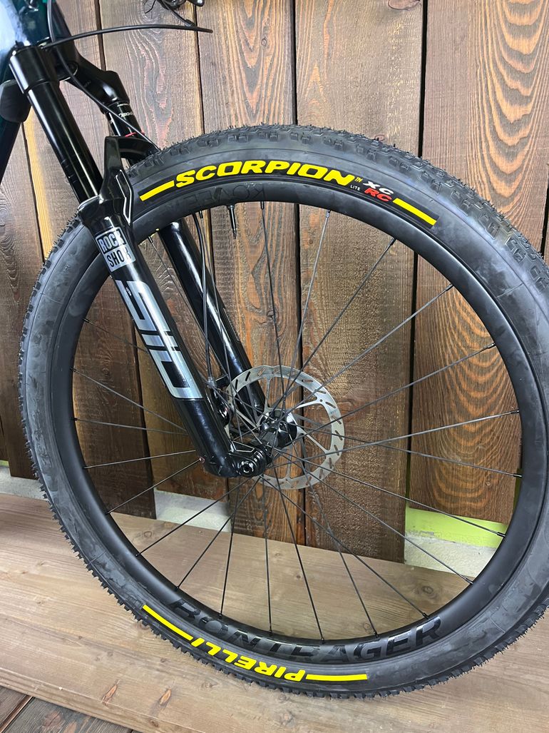 Used Factor LANDO XC 120 Mm Custom 2023 Mountainbike — image 6 of 13
