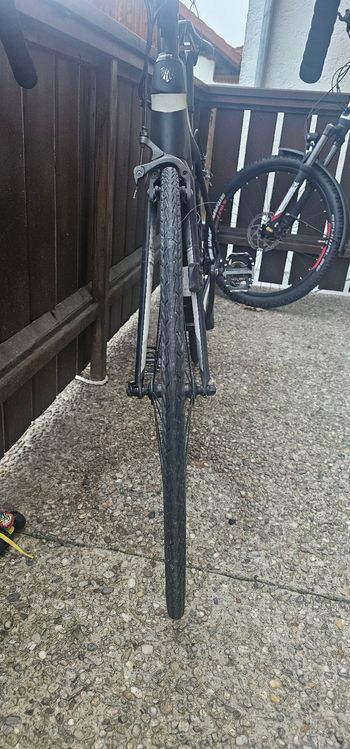 Used Trek Émonda SL 7 2017 Road & Gravel, Black — image 5 of 11