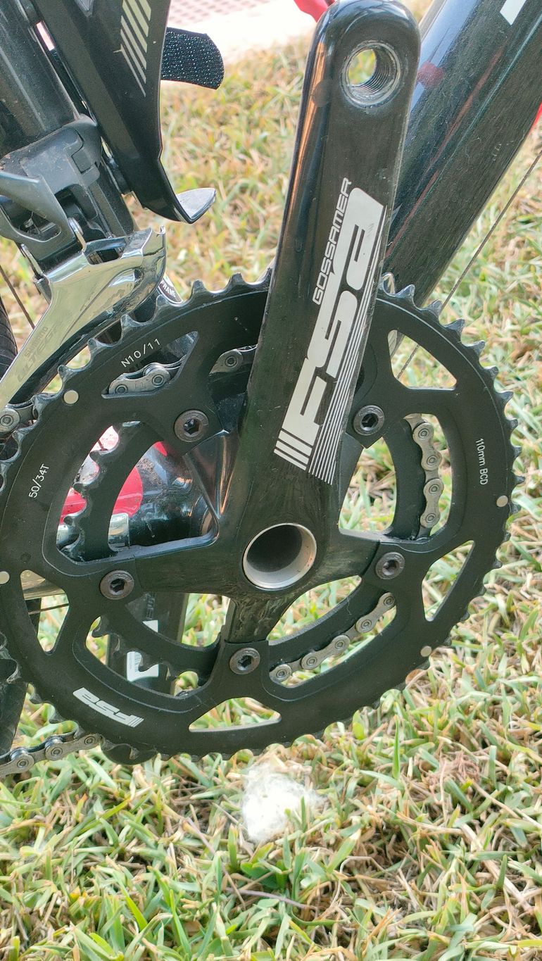 Used Trek Madone 3.5 H2 Compact 2014 2014 Road & Gravel, Red — image 2 of 5