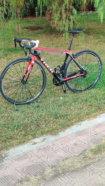 Tweedehands Trek Madone 3.5 H2 Compact 2014 2014 Road & Gravel — afbeelding 5 van 5