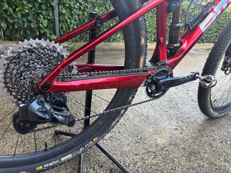 Used BMC Fourstroke 01 ONE 2022 2022 Mountainbike, Red, 29 — image 7 of 8