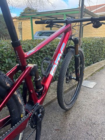 Used BMC Fourstroke 01 ONE 2022 2022 Mountainbike, Red, 29 — image 2 of 8