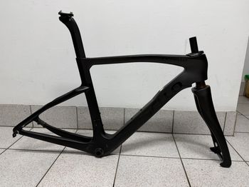 Used Pinarello PINARELLO F9 DISC RAZOR BLACK FRAME 2023 Frameset 2023 Road & Gravel