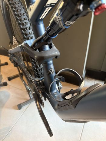 Used Specialized Stumpjumper 15 Alloy 2025 2025 Mountainbike, Black, 29, 27.5 — image 12 of 12