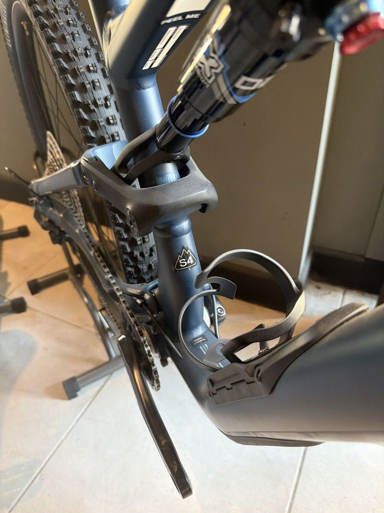 Used Specialized Stumpjumper 15 Alloy 2025 2025 Mountainbike, Black, 29, 27.5 — image 12 of 12