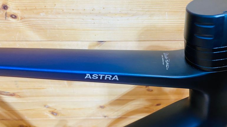 Used Basso Astra SRAM Force eTap AXS 2024 Road & Gravel, Blue — image 8 of 9