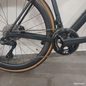 Used Canyon Ultimate Shimano Ultegra Di2 2023 Road & Gravel, Black — image 3 of 3