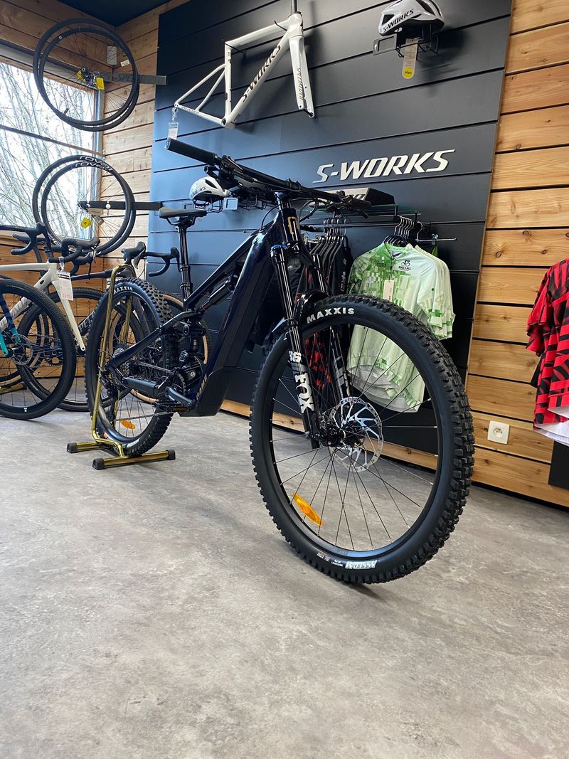Käytetty Moustache Game 150.7 2024 2024 Mountainbike — kuva 3 / 5