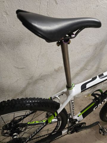 Używany Cannondale F 29 Team 2016 Mountainbike — zdjęcie 4 z 6