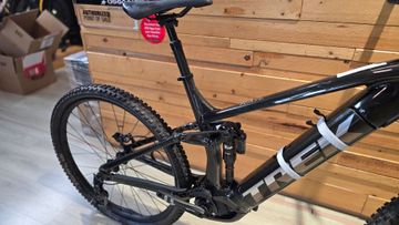 Used Trek Rail 9 2022 2022 Mountainbike, Green, 29 — image 4 of 4