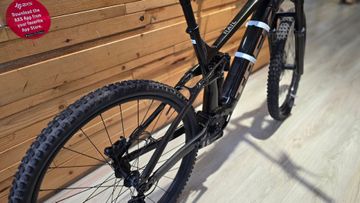 Used Trek Rail 9 2022 2022 Mountainbike, Green, 29 — image 2 of 4