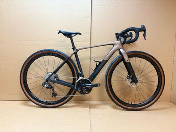 Trek, Checkpoint Shimano GRX Di2
