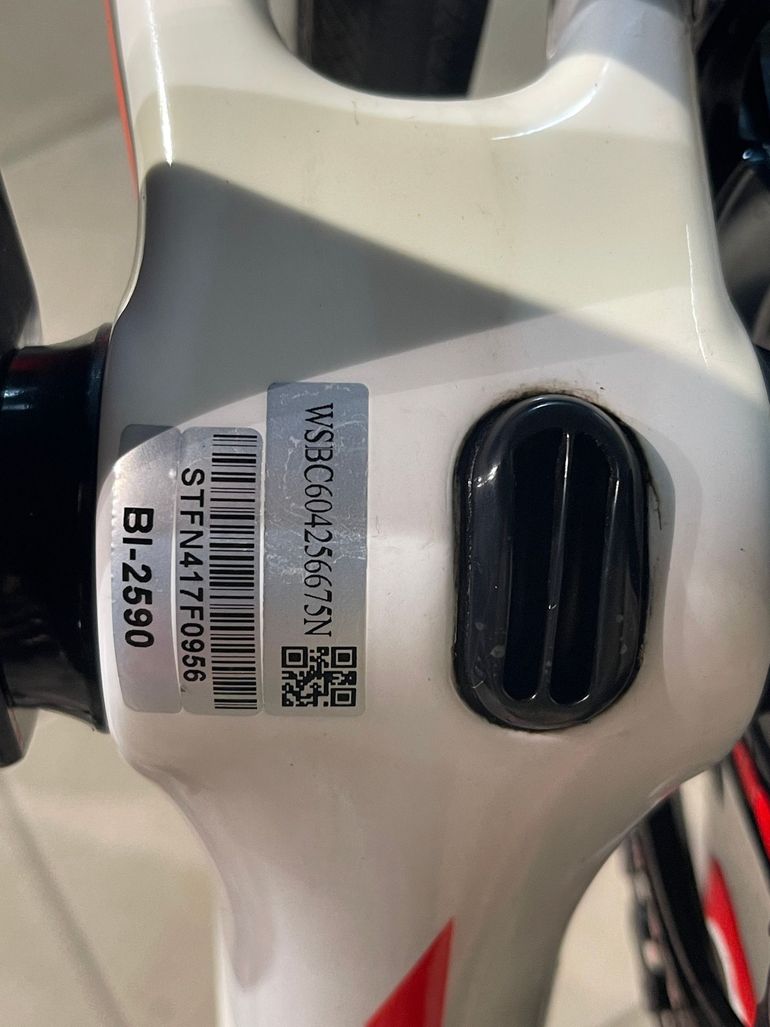 Used Specialized Tarmac Shimano Dura Ace 2018 Road & Gravel, White — image 8 of 8