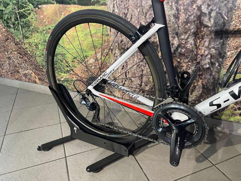 Used Specialized Tarmac Shimano Dura Ace 2018 Road & Gravel, White — image 3 of 8