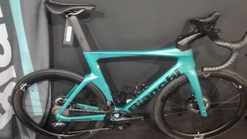 Used Bianchi OLTRE Comp Upgrade 2025 Road & Gravel, Blue — image 8 of 8