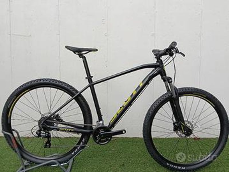 Gebrauchtes Scott Aspect 960 2025 Mountainbike, Schwarz — Bild 1 von 6