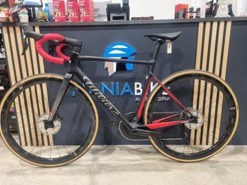 Gebrauchtes Wilier 0SL 2024 Road & Gravel, Schwarz — Bild 3 von 11