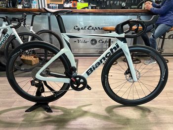 Used Bianchi Oltre Comp Rival eTap AXS 2024 2024 Route & Gravel