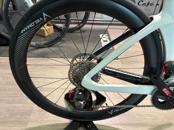 Used Bianchi Oltre Comp Rival eTap AXS 2024 2024 Road & Gravel — image 5 of 5