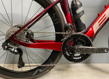 Used BH iAEROLIGHT PRO 1.9 2024 2024 Road & Gravel, Red — image 3 of 10