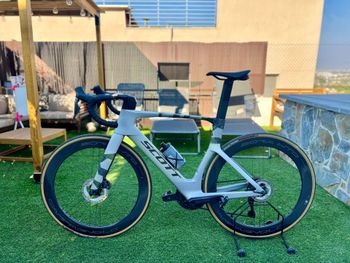 1OF1, Scott Foil Rc Pro