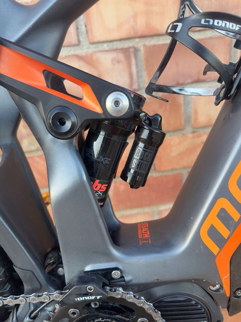 Used Mondraker e-Crusher Carbon R+ 2018 2018 Mountainbike, Hellgrau, 27.5 — image 7 of 20