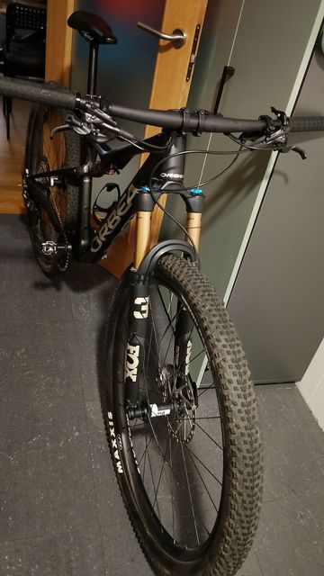Orbea OIZ M10 2024 2024 Mountainbike usato, Nero — immagine 5 di 20