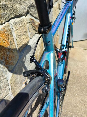 Używany Cinelli Superstar Team Colpack 2021 Road & Gravel — zdjęcie 5 z 9
