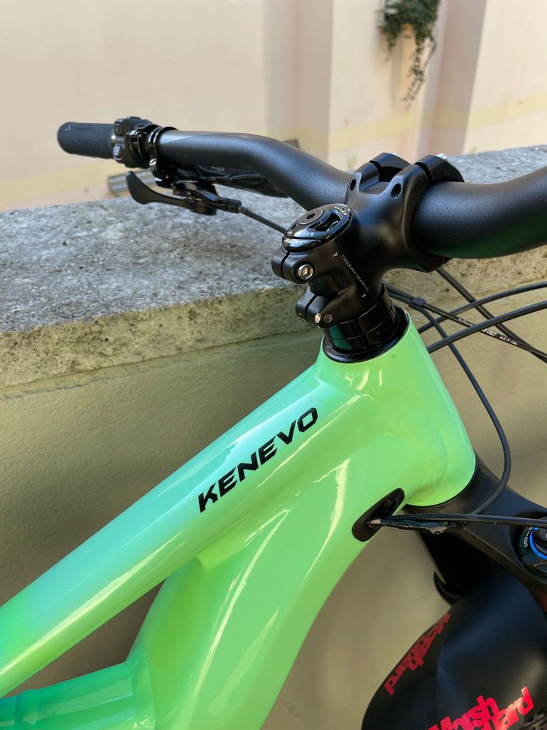 Specialized Turbo Kenevo Expert 6Fattie - Troy Lee Designs Edition