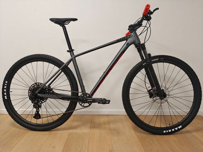Used Scott Scale 970 2021 2021 Mountainbike, Light Gray, 29 — image 1 of 7