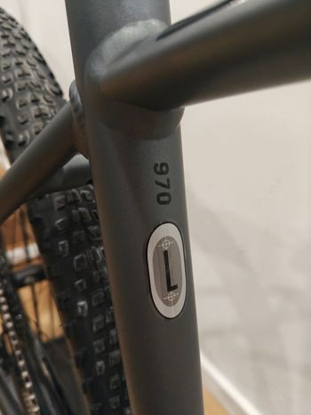 Used Scott Scale 970 2021 2021 Mountainbike, Light Gray, 29 — image 2 of 7