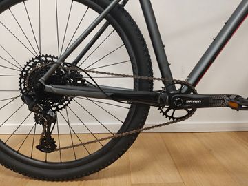 Used Scott Scale 970 2021 2021 Mountainbike, Light Gray, 29 — image 3 of 7