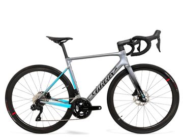 Käytetty Wilier 0 SL SHIMANO 105 Di2 2024 2024 Road & Gravel