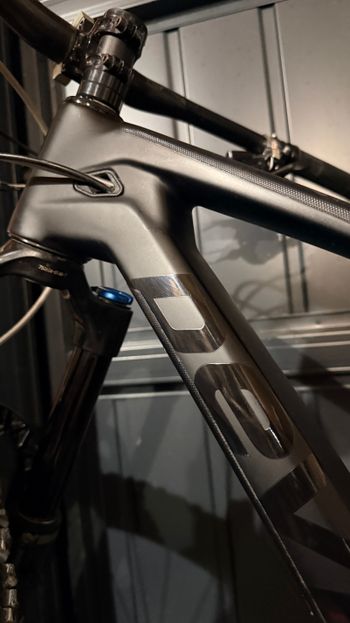 Used Devinci Troy Carbon|Alu GX 12S 2023 2023 Mountainbike — image 8 of 19